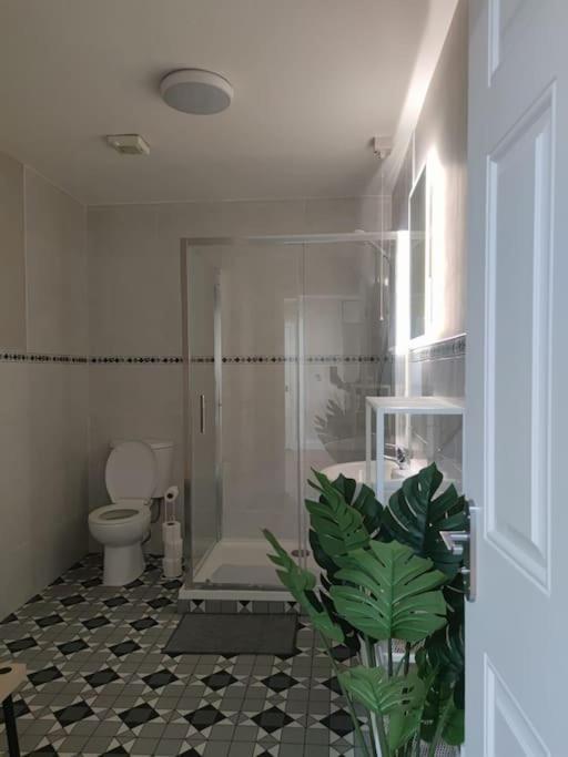 Blacklion Prime Location Apartment 外观 照片